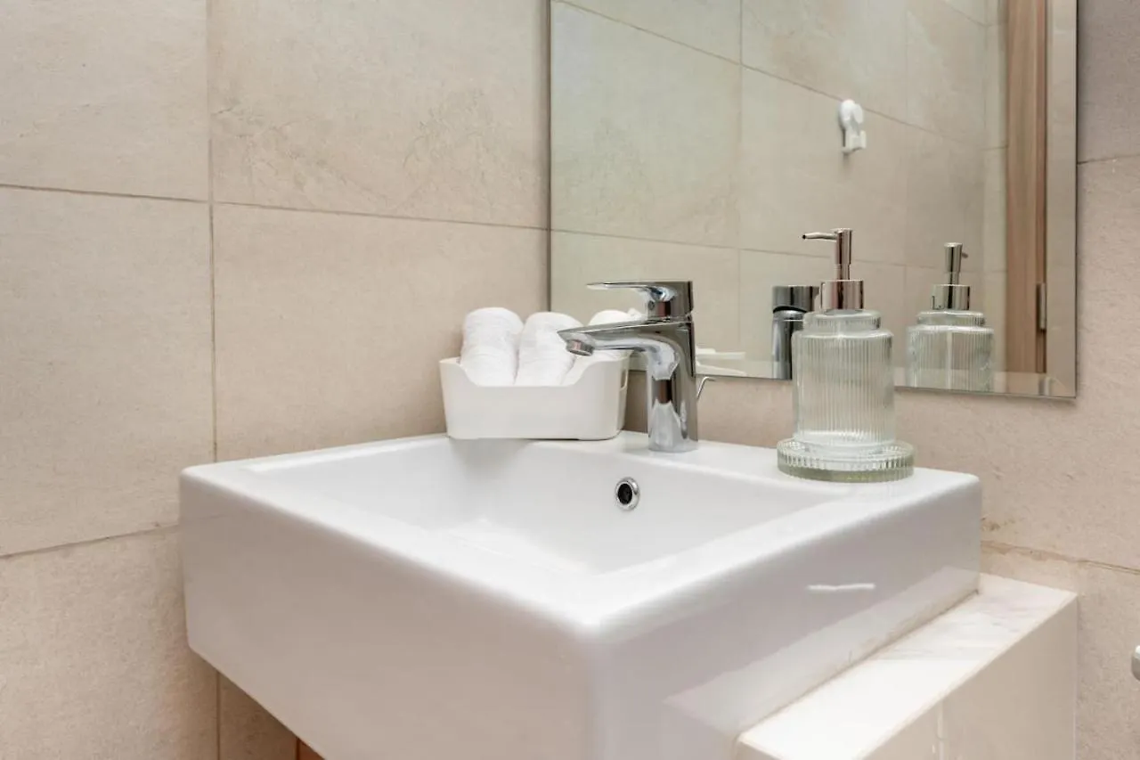 Lägenhet Elegant Studio At Azizi 46 In Central Meydan By Vibel Dubai